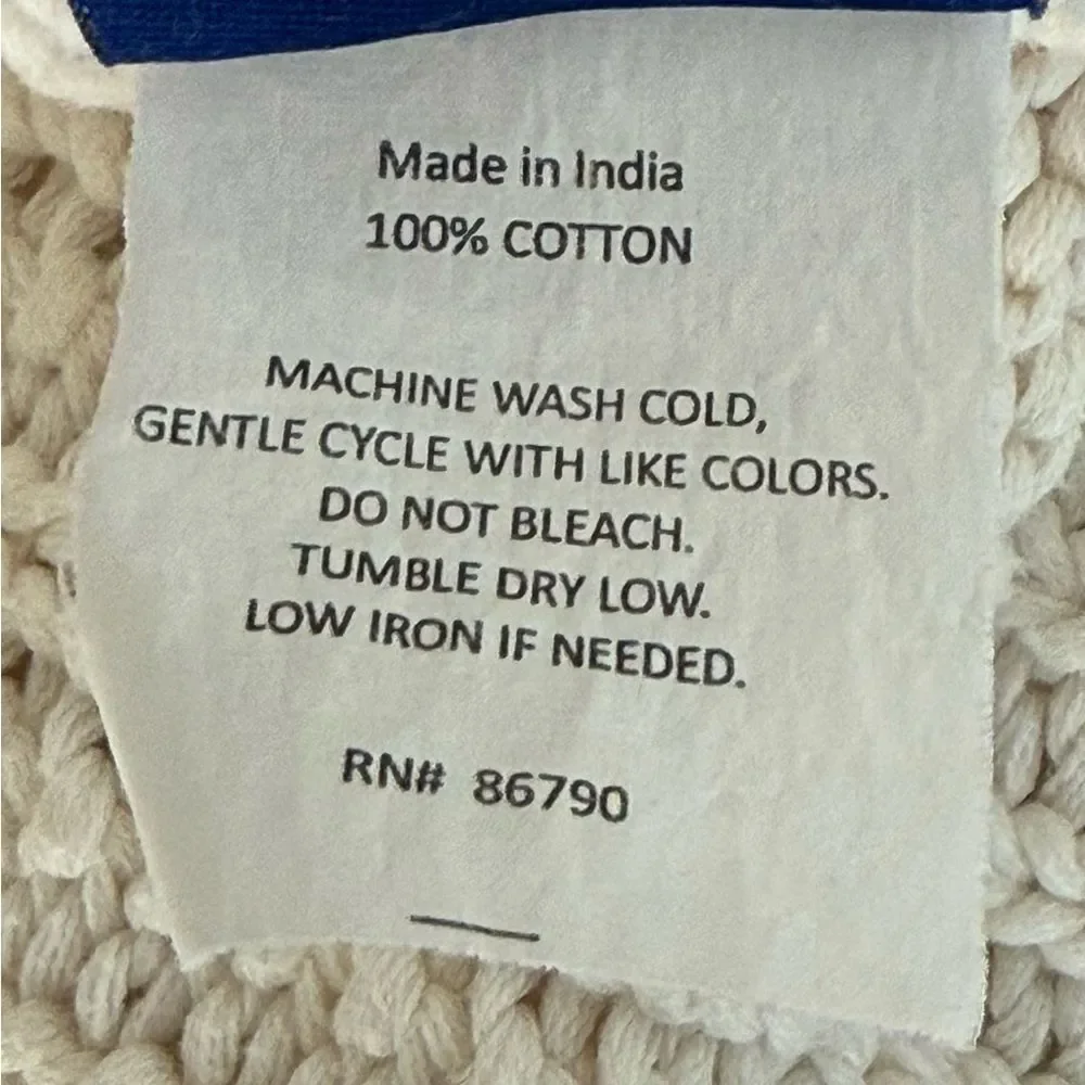 The Company Store Chunky Knit Cable Throw Blanket in Natural. 50x70 Inches.